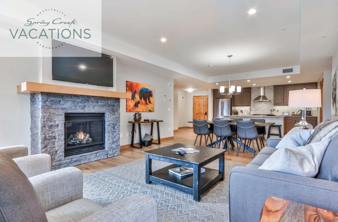 White Spruce Lodge By Spring Creek Vacations 캔모어 객실 사진
