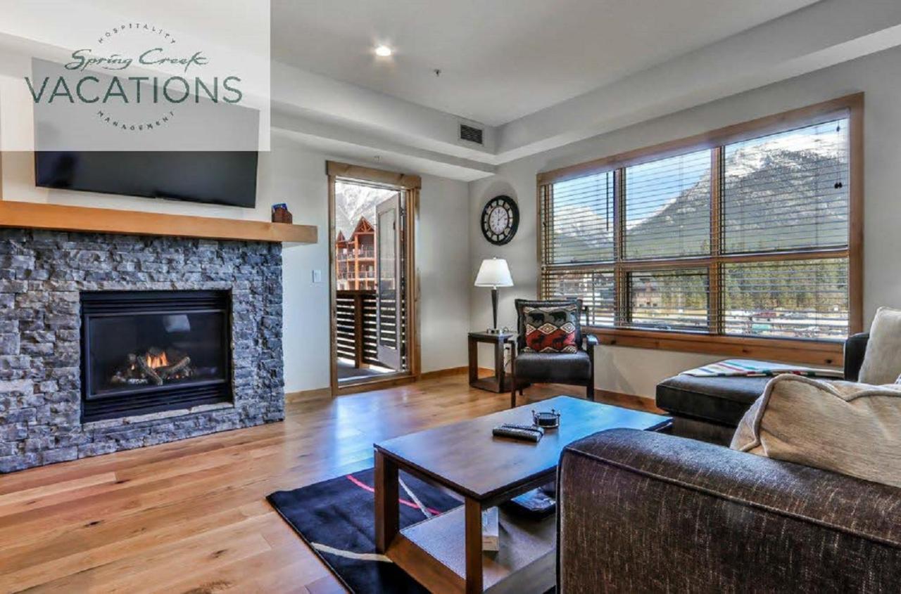 White Spruce Lodge By Spring Creek Vacations 캔모어 객실 사진