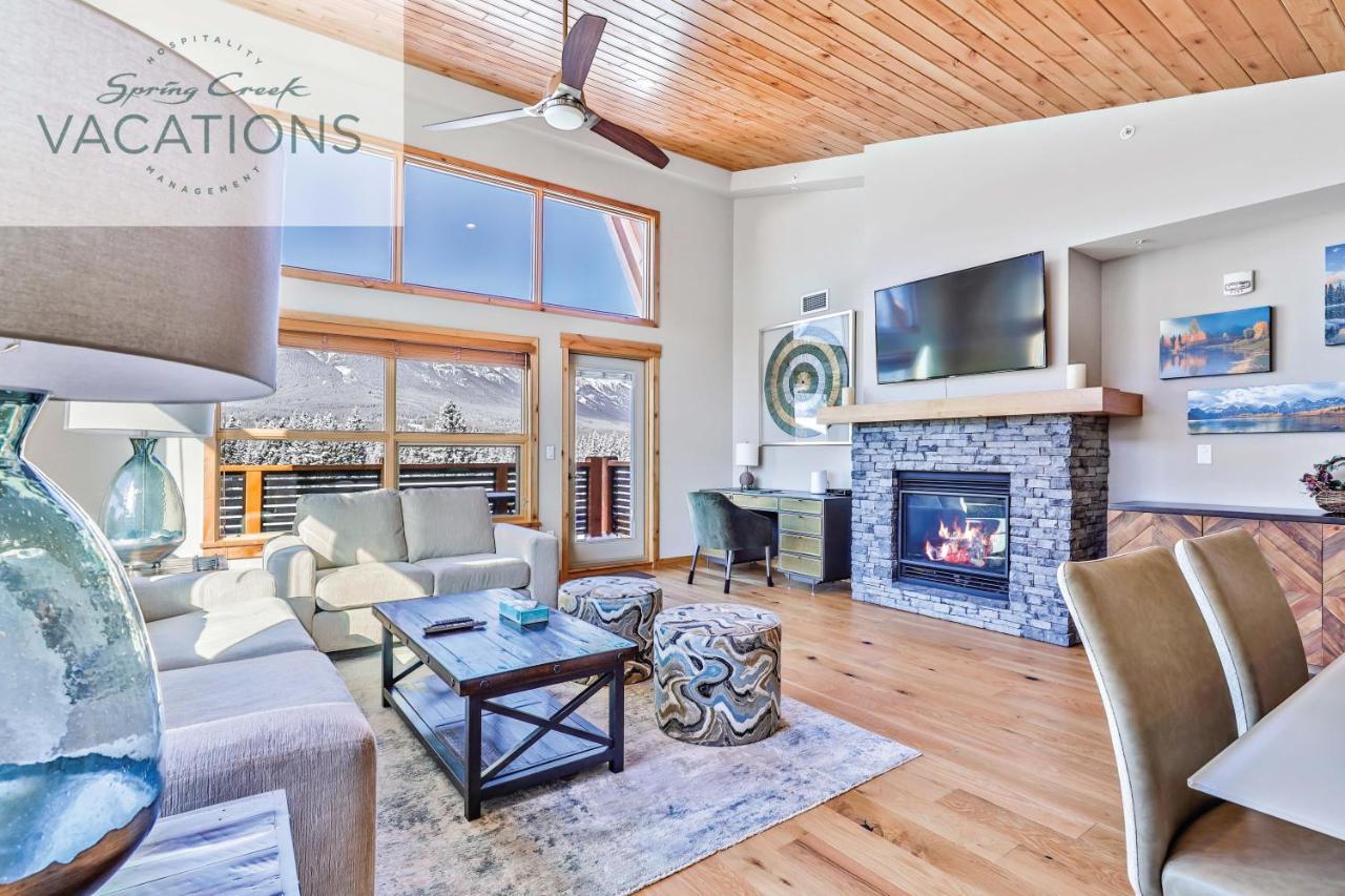 White Spruce Lodge By Spring Creek Vacations 캔모어 객실 사진