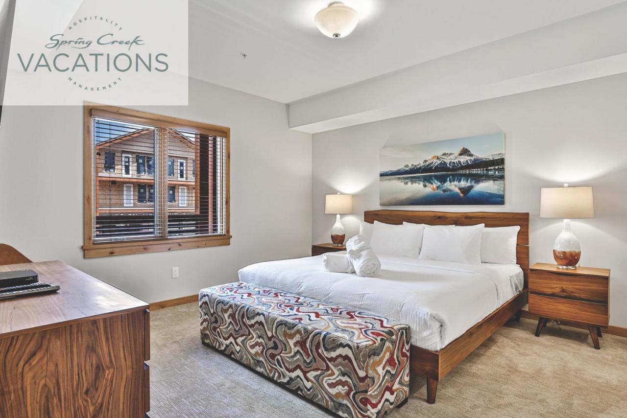 White Spruce Lodge By Spring Creek Vacations 캔모어 객실 사진